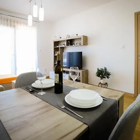 Nn Apartment